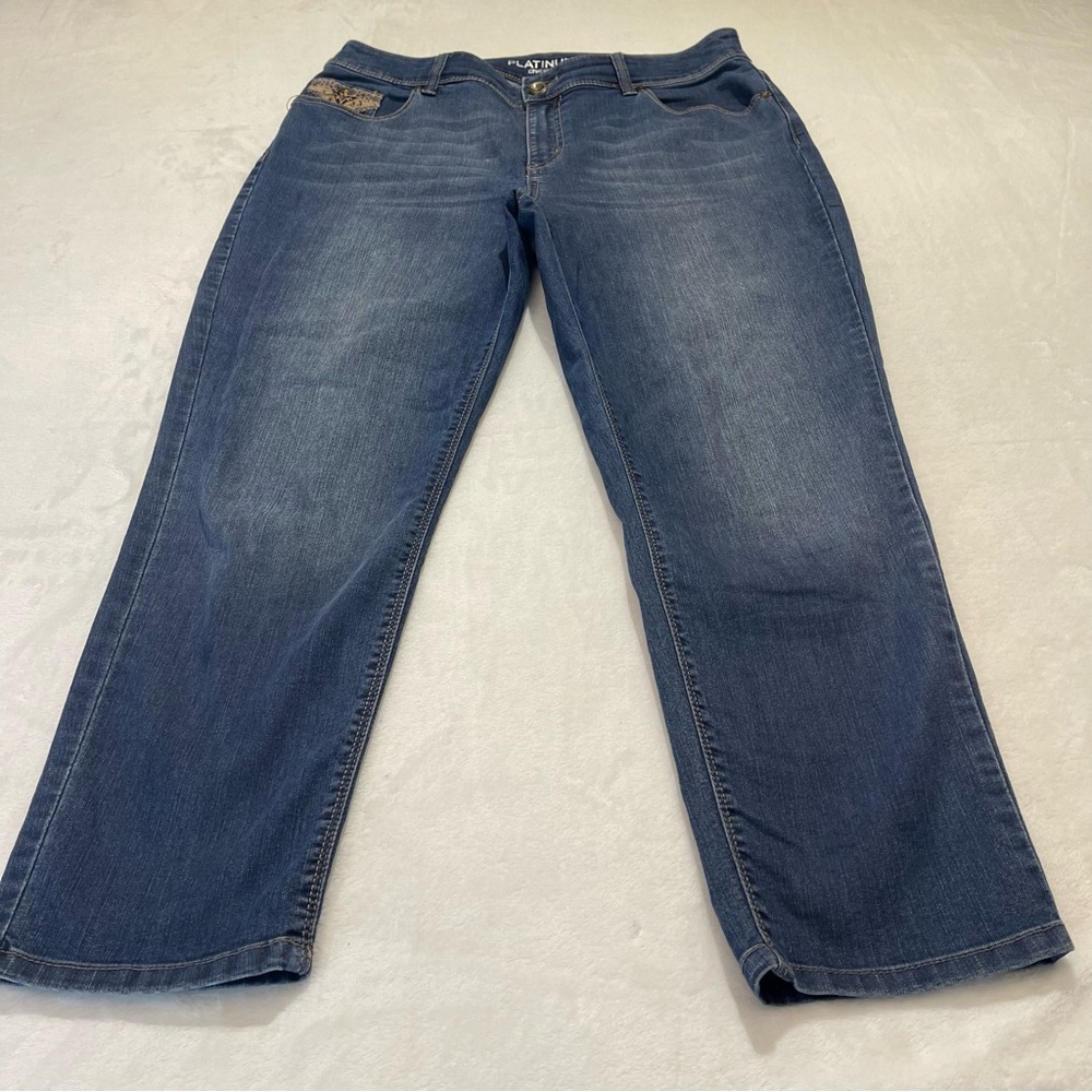 CHICOS PLATINUM SIZE 1.5 /10P Women's Blue Jeans